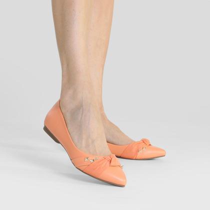 Imagem de Sapatilha Griffe Bico Fino Tachas Feminina