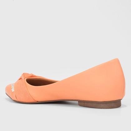 Imagem de Sapatilha Griffe Bico Fino Tachas Feminina