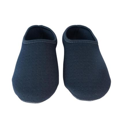Imagem de Sapatilhas Infantis AKINO em Neoprene Preto com Solado Antiderrapante