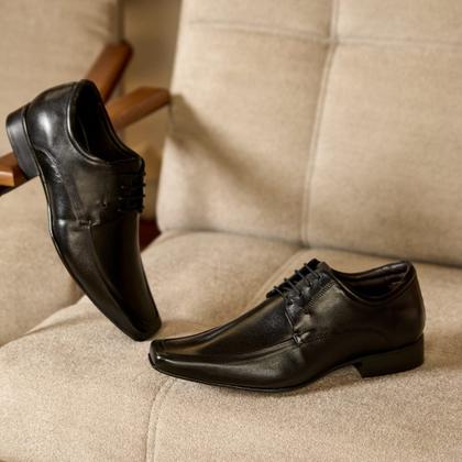 Imagem de Sapato com Salto Interno Jota Pe Preto Grow + Cinto 82403