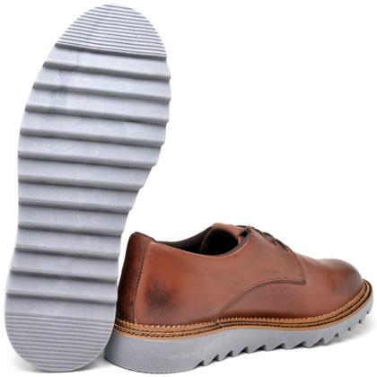 Imagem de Sapato coturno casual cano curto em couro lactego