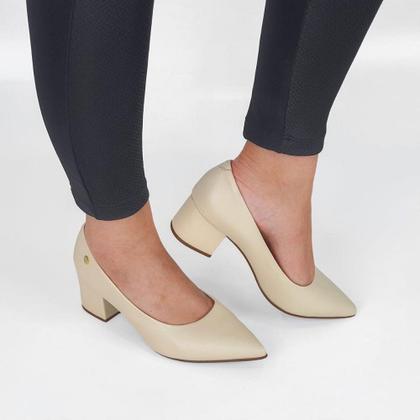 Imagem de Sapato Fem Vizzano Scarpin Salto Bloco Pelica Creme 1220.315