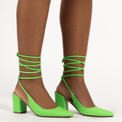 Imagem de Sapato Scarpin Salto Grosso Feminino Com Amarração Conforto