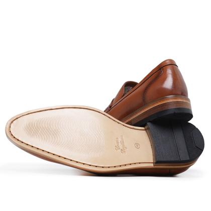 Imagem de Sapato Social em Couro Hfast Shoes com Bico Redondo e Sola Borracha Resistente