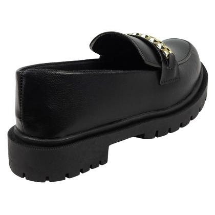 Imagem de Sapato Social Feminino Tratorado Mocassim Com Detalhe Em Corrente Preto