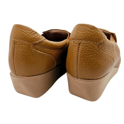 Imagem de Sapato Usaflex Mocassim Anabela em Couro Relax Uniforme