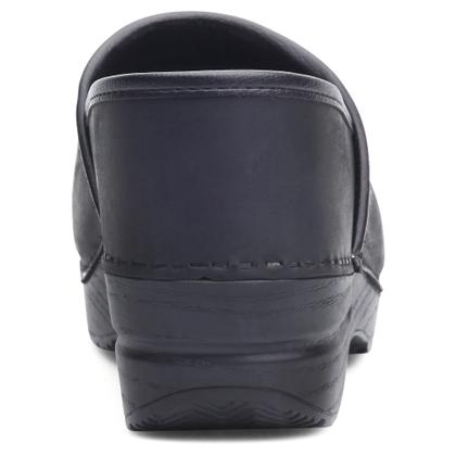 Imagem de Sapatos Dansko Professional Black Oiled Clog para homens