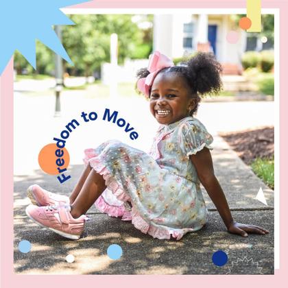 Imagem de Sapatos infantis TSUKIHOSHI Racer com fecho de alça e laváveis à máquina