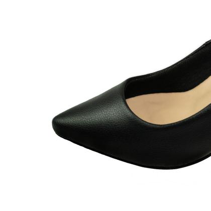 Imagem de Scarpin Baixo Luiza Sobreira Couro Preto Mod. 2224