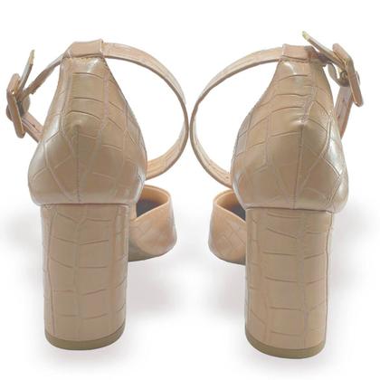 Imagem de Scarpin Com Estampa Croco e Detalhe com Fivela no Tornozelo Salto Alto Bloco 8 cm - ULLY