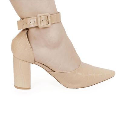 Imagem de Scarpin Com Estampa Croco e Detalhe com Fivela no Tornozelo Salto Alto Bloco 8 cm - ULLY