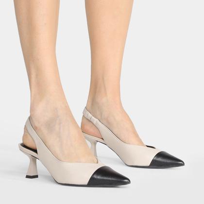 Imagem de Scarpin Couro Shoestock Slingback Salto Fino Médio
