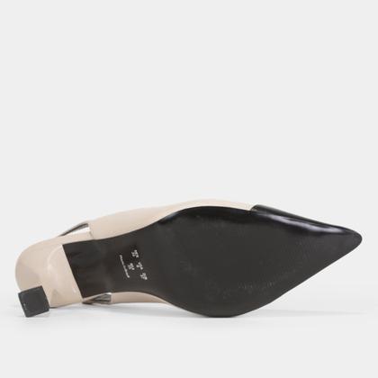 Imagem de Scarpin Couro Shoestock Slingback Salto Fino Médio