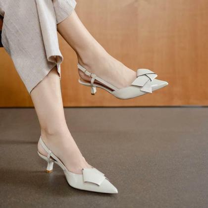 Imagem de Scarpin laço kitten heel ferrucci 2516304pc