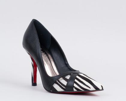 Imagem de Scarpin Salto Fino 10cm Couro com Pelo Preto e Zebra CBK