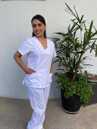 Imagem de Scrub feminino, Pijama cirúrgico, Uniforme enfermagem, Uniforme médico em GABARDINE