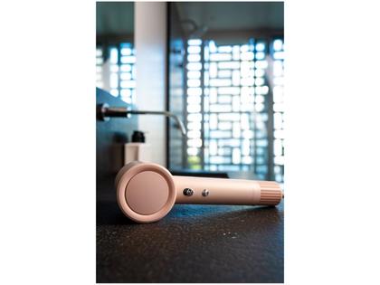 Imagem de Secador de Cabelo Gaabor com Íons Rosa 1600W 2 Velocidades Radiance HD-M02B