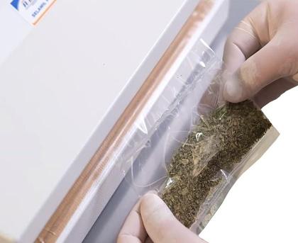 Imagem de Seladora Portátil Com Temporizador R.Baião 3223  Bivolt