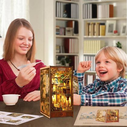 Imagem de Sensor De Luz Led Diy Livro Nook Kit 3d Quebra-cabeça De Madeira Estante Inserção Modelo Casa De