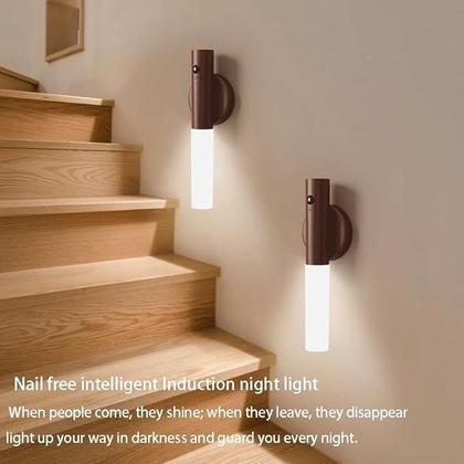 Imagem de Sensor de movimento de luz noturna LED com acabamento em nogueira