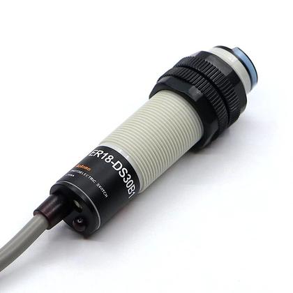Imagem de SENSOR FOT. DIFUSO M18 ER18M-DS30C2 NF NPN 10-30Vdc CABO 2m 3 fios - Sn 100 a 600mm - AOTORO