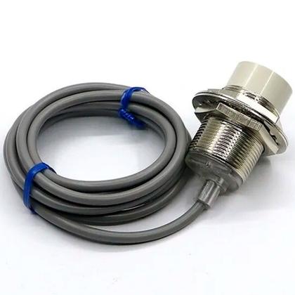 Imagem de SENSOR INDUT. M30 TR30-15DP3 NA+NF PNP 10-30Vdc CABO 2m 4 fios - Sn 15mm - AOTORO