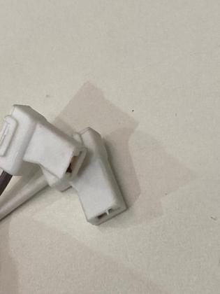 Imagem de Sensor Temperatura Geladeira Df36a Electrolux 64500479