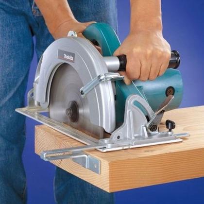 Imagem de Serra Circular 220v 235 Mm (9 1/4)  2.000 Watts 5902b Makita