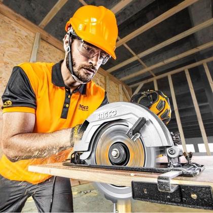 Imagem de Serra Circular 9.1/4" 2200w 220v INGCO cs2358-9