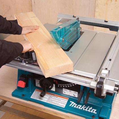 Imagem de Serra Circular de Bancada Industrial 1650W 4800RPM Com Acessórios 2704 110V Makita