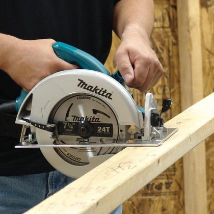 Imagem de Serra circular para madeira 7.1/4" 1800 watts com disco de 24 dentes - 5007N - Makita