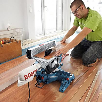 Imagem de Serra Para Meia Esquadria Com Mesa e Disco 220V (GTM 12 JL) - Bosch
