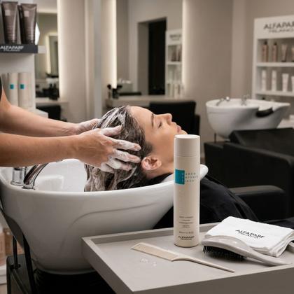 Imagem de Shampoo Hidro Control MAB 300ml Alfaparf Hidratação Profunda Controle Umidade e Resistência