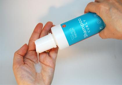 Imagem de Shampoo Theros Therapy para Cacheados Ondulados Curly Hair ação antialérgico