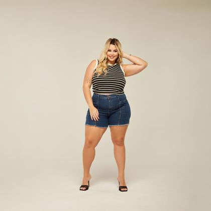 Imagem de Short Bermuda Feminina Cintura Alta Plus Size Modeladora Confortável Top com Elastano