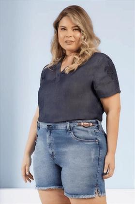 Imagem de Short com Fenda Yolanda da Marca Manifesto - Estilo e Conforto