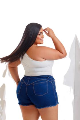 Imagem de Short Curto Jeans Feminino Plus Size com Elastano do 44 ao 54