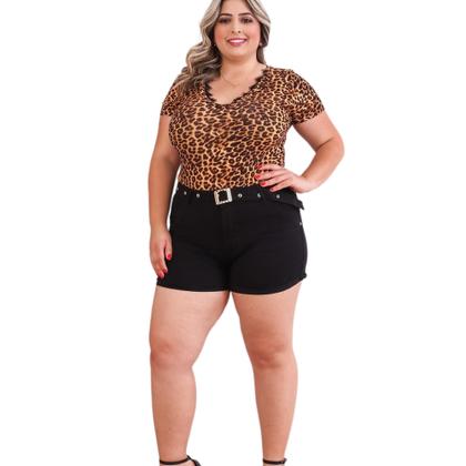 Imagem de Short de Sarja Feminino Plus Size Com Lycra Cintura Alta Bellamari Jeans.