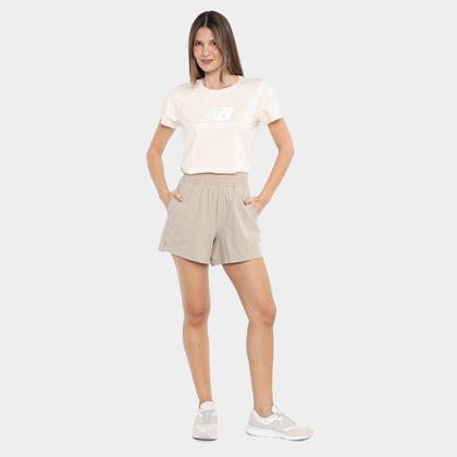 Imagem de Short New Balance Trend Small Logo Feminino