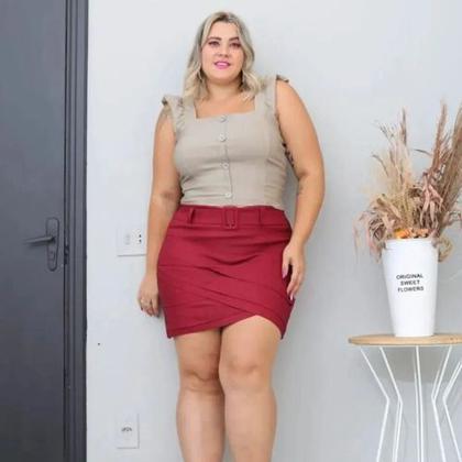 Imagem de Short Saia Plus Size Modelagem Grande Cós Alto Pregas Cinto