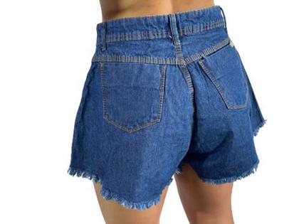 Imagem de Shorts Jeans Desfiado Godê Feminino C38