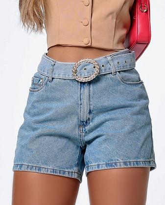 Imagem de Shorts jeans mom feminino cintura alta detalhe cinto