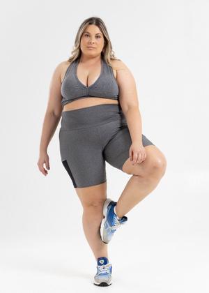 Imagem de Shorts plus size de academia com bolso de tela