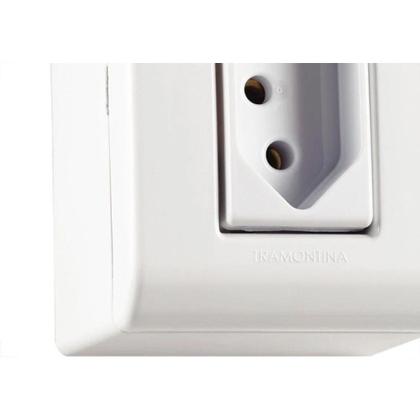 Imagem de Sistema Box Tramontina Lizflex 1 Tomada 2P+T. 10A - 57304/002