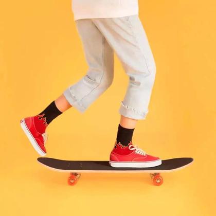 Imagem de Skate Caveira l Alumínio Rodas Em Gel 79x20cm Mor