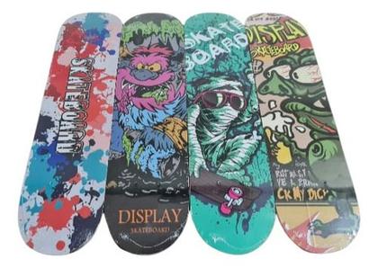 Skate Madeira Infantil Completo Radical Com Lixa 60cm - Well Kids Imagem de Skate Madeira Infantil Completo Radical Com Lixa 60cm