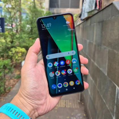 Imagem de Smartphone Celular Xiaomi POCO C75 NFC 120Hz 256GB 8GB câmera tripla 50MP 8MP tela 6.88 120Hz Aparelho Top 1 Custo benefício Garantia 12 Meses Oficial