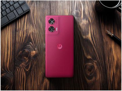 Imagem de Smartphone Motorola Edge 50 Fusion 256GB Pink Vegan Suede 5G 16GB RAM 6,7" Câmera Sony Dupla Selfie 32MP Dual Chip