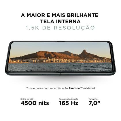 Imagem de Smartphone Motorola Razr 60 Ultra 1TB, 16GB RAM, 16GB Ram Boost, Snapdragon 8 Elite, Tela dobrável 7 e externa 4”, Moto AI, 50MP câmera
