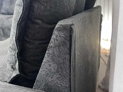 Imagem de Sofá 2 e 3 Lugares Preto 601 Porto